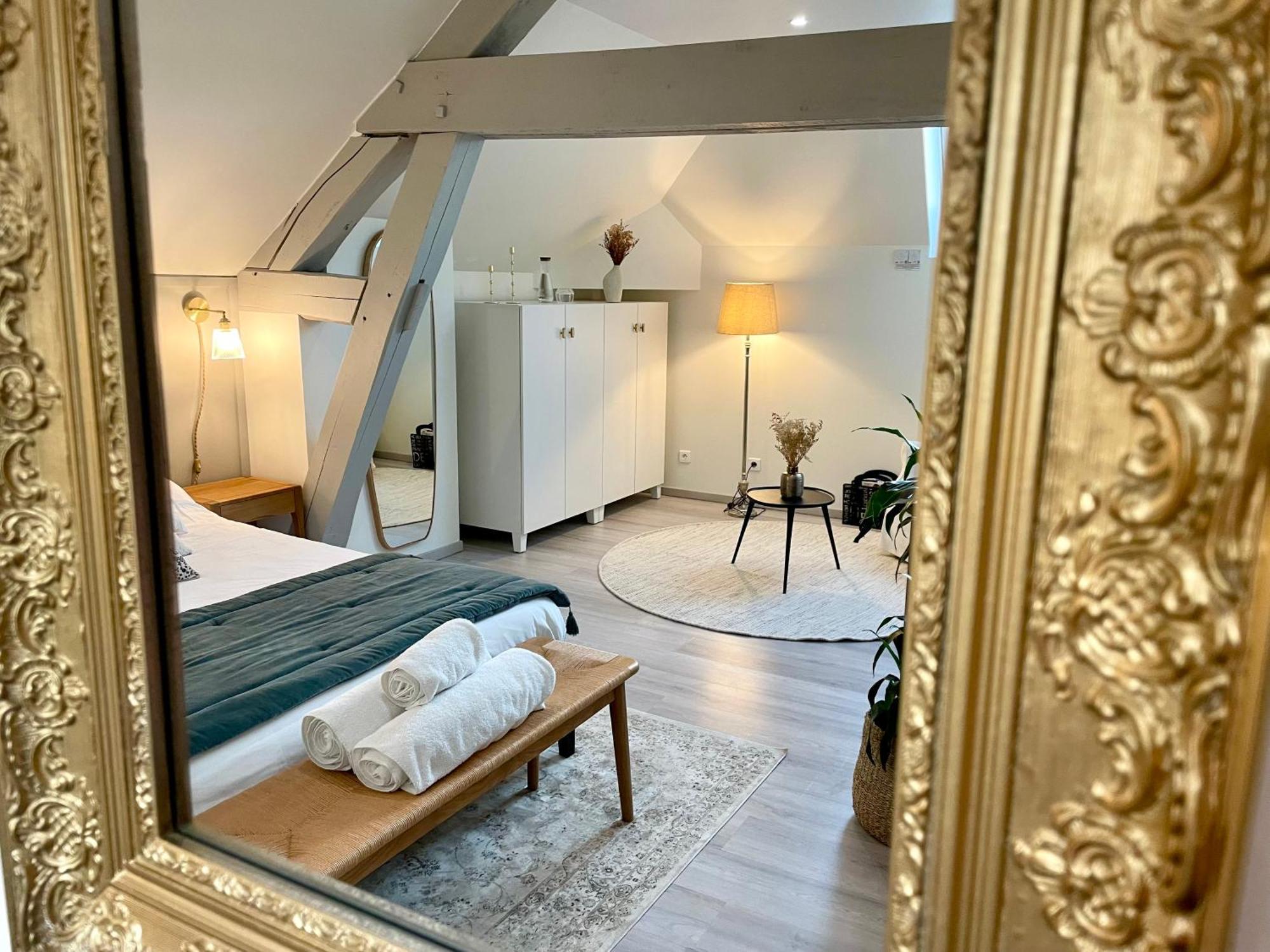 Villa De La Croix - Maison D'Hotes A 4 Minutes De L'A26 Avec Parking Villechétif Eksteriør bilde